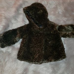 Lovely Baby GAP faux fur leopard print coat